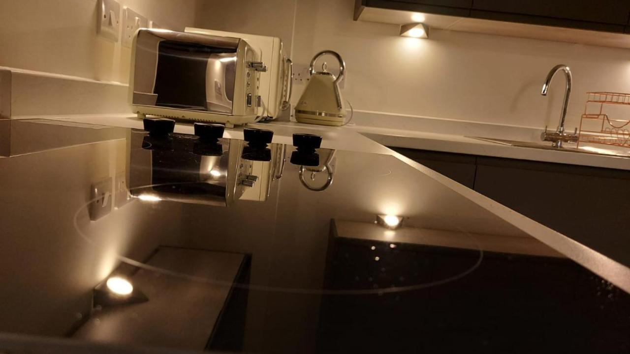 Charming 1-Bed Villa In Liverpool Dış mekan fotoğraf